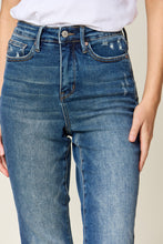 Load image into Gallery viewer, Judy Blue Full Size Tummy Control High Waist Slim Jeans