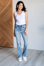 Load image into Gallery viewer, Alana Mid Rise Clean Bootcut Jeans