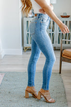 Load image into Gallery viewer, Catherine Mid Rise Vintage Skinny Jeans