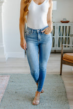 Load image into Gallery viewer, Catherine Mid Rise Vintage Skinny Jeans