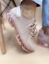 Load image into Gallery viewer, Christina Sneaker in Mauve