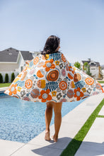 Load image into Gallery viewer, Luxury Beach Towel in Bright Retro Floral