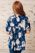 Load image into Gallery viewer, Just Coasting Floral Blouse