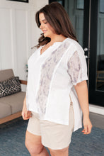 Load image into Gallery viewer, Mention Me Floral Accent Top in Ivory