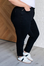 Load image into Gallery viewer, Nicole Tummy Control Skinny Jeans in Black