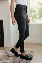 Load image into Gallery viewer, Octavia High Rise Control Top Skinny Jeans in Washed Black