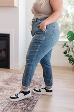 Load image into Gallery viewer, Payton Pull On Denim Joggers in Medium Wash