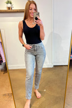 Load image into Gallery viewer, Charlotte High Rise Stone Wash Slim Jeans in Gray